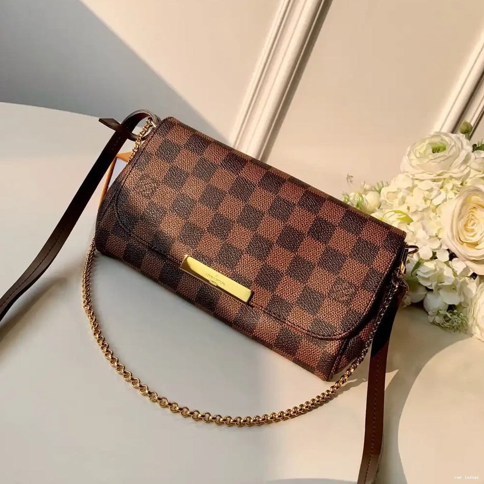 Cheap Louis Favorite Vuitton PM 0624